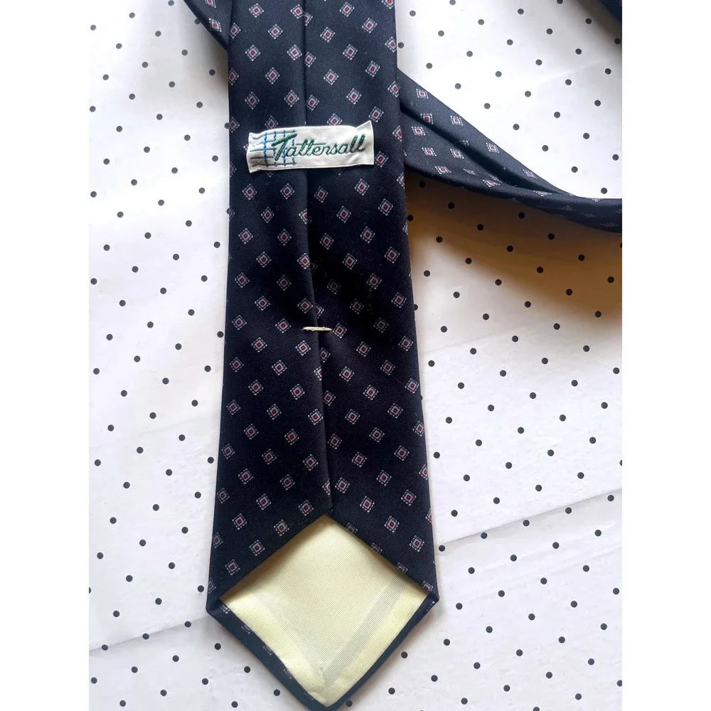 Tattersall Mens Silk Tie Navy Blue Red White Geometric Medallion Pattern Classic